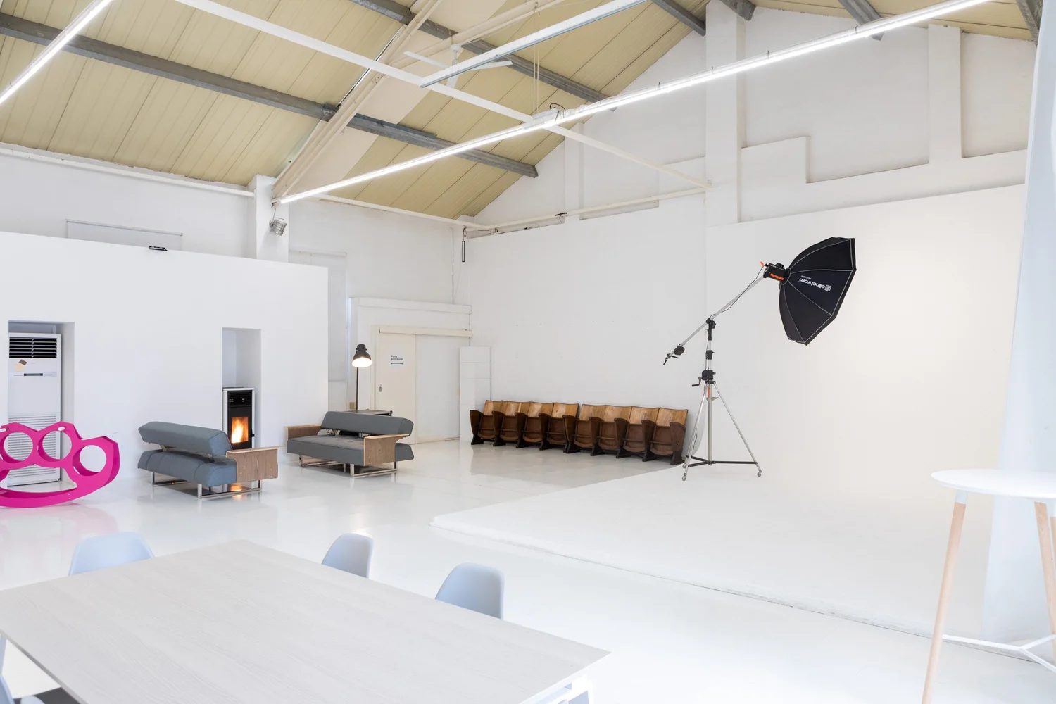 Studio B49 — vista 4